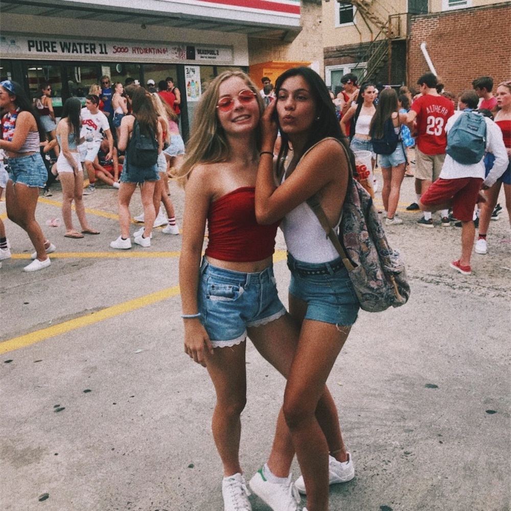 Meet your Posher, Abby